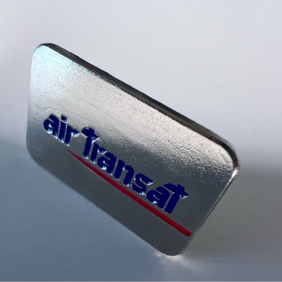 Air Transat Airline Lapel Pin - Picture 5 of 5